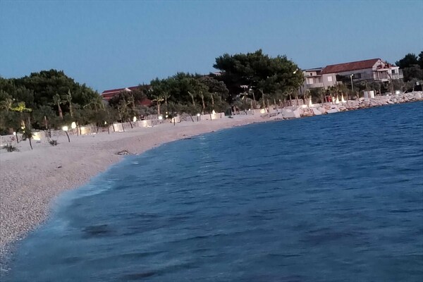 Foto van Apartments Bella Vista -One Bedroom Apartment with Terrace and Sea View (A2) - Outdoor