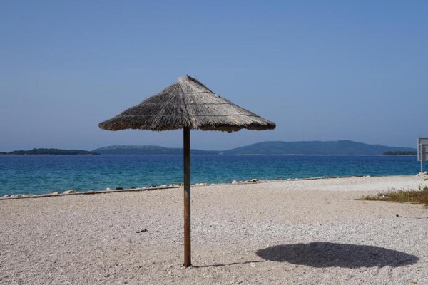 Foto van Appartement in Zaboric vlakbij het strand - Vakantiehuis in Žaborić - AreaSummer1KM