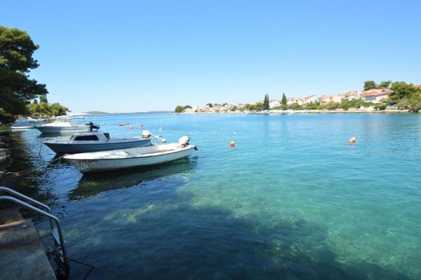 Foto van Appartement in Zaboric vlakbij het strand - Vakantiehuis in Žaborić - AreaSummer5KM
