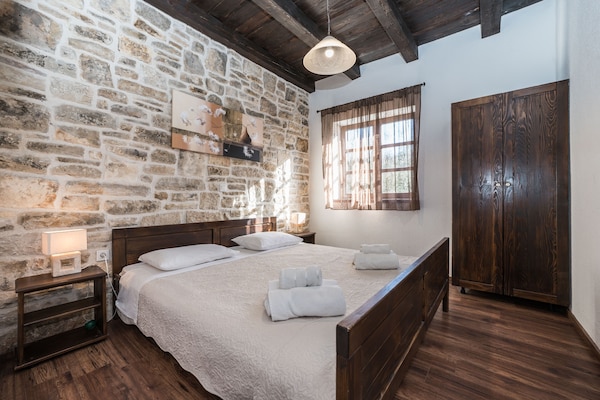 Foto van Vakantiehuis in Sukošan bij zee - Vakantiehuis in Sukosan - BedRoom