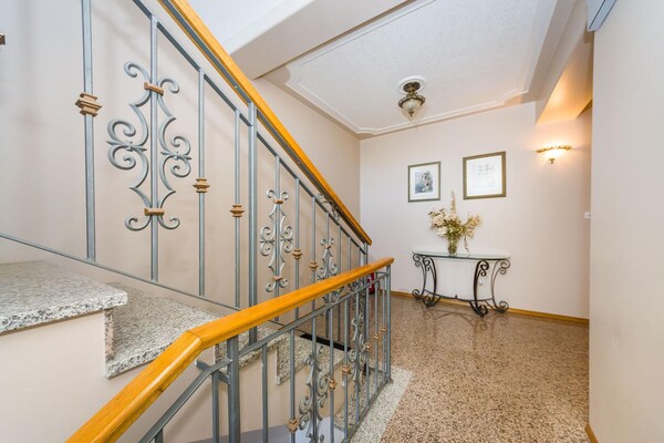 Foto van Beachfront apartment Mareo 6 - Vakantiehuis in Zaton - Landing