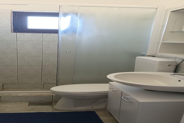 Foto van Appartement bij Paklenica en Adriatische Zee - Vakantiehuis in Starigrad Paklenica - BathRoom