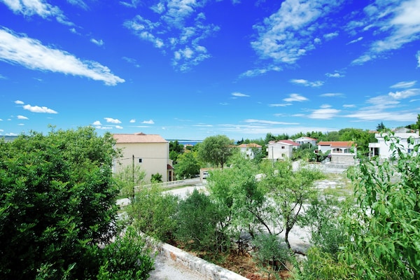 Foto van Appartement bij Paklenica en Adriatische Zee - Vakantiehuis in Starigrad Paklenica - ViewSummer