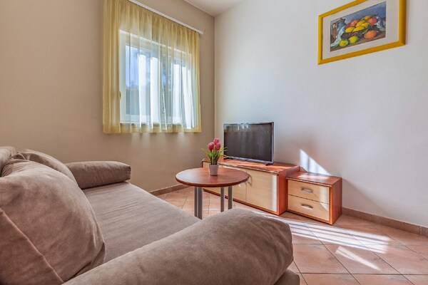 Foto van Appartement in Banjole met zwembad voor 4 personen - LivingRoom