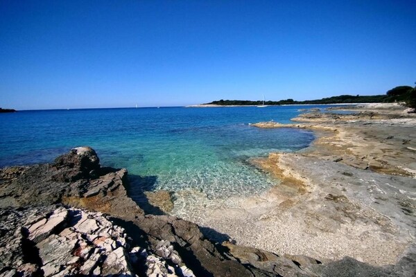Foto van Banjole Beachside Fun Stay - Vakantiehuis in Banjole - AreaSummer20KM