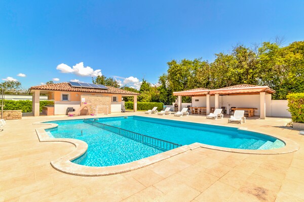 Foto van Stacaravan in Banjole bij Strand - Vakantiehuis in Banjole - PoolOfHouse