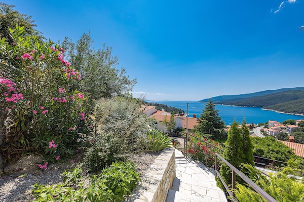 Foto van Appartement in het centrum van Rabac - Vakantiehuis in Rabac - Outdoor