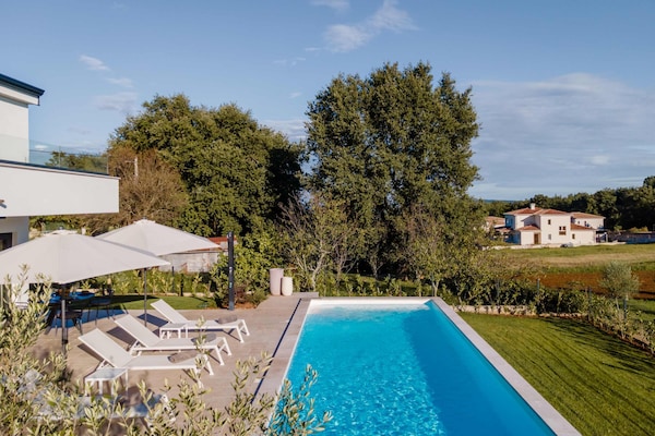 Foto van Boutique villa op de heuvel - Vakantiehuis in Vranje Selo - PoolOfHouse