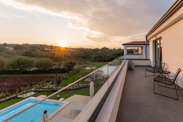 Foto van Boutique villa op de heuvel - Vakantiehuis in Vranje Selo - ViewSummer