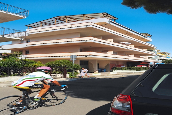 Foto van Appartement in Silvi Marina met parkeerplaats - Vakantiehuis in Silvi Marina - ExteriorSummer