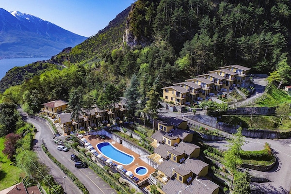 Foto van Appartement in Limone met balkon of terras - Vakantiehuis in Limone - ViewSummer