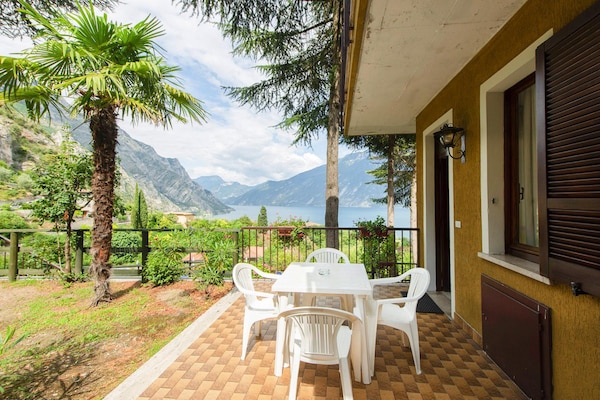Foto van Appartement in Limone met balkon of terras - Vakantiehuis in Limone - terrace