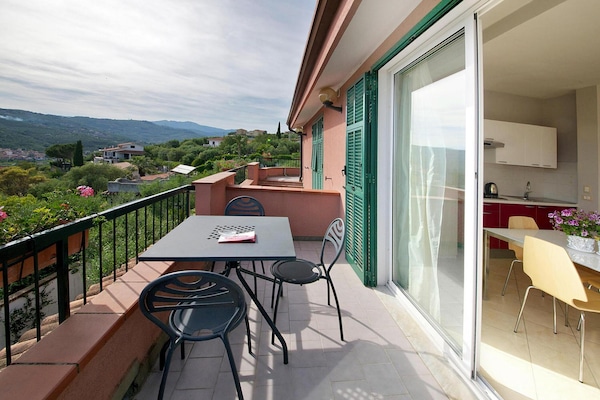 Foto van Appartement in vakantiecomplex Imperia - Vakantiehuis in Imperia - TerraceBalcony
