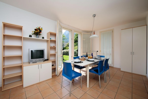 Foto van Appartement in Porlezza met balkon of tuin-voorheen TUI Ferienhaus - LivingRoom