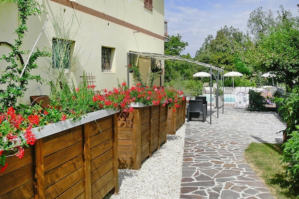 Foto van Stijlvol appartement voor 6 in Montefortino - Vakantiehuis in Montefortino - GardenSummer