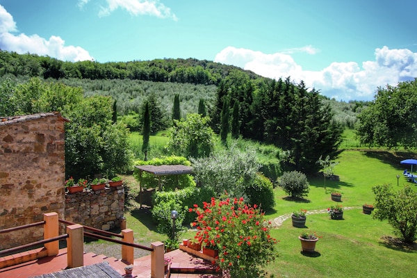Foto van Schilderachtige Toscaanse boerderij - Vakantiehuis in Castiglione D'orcia - ViewSummer