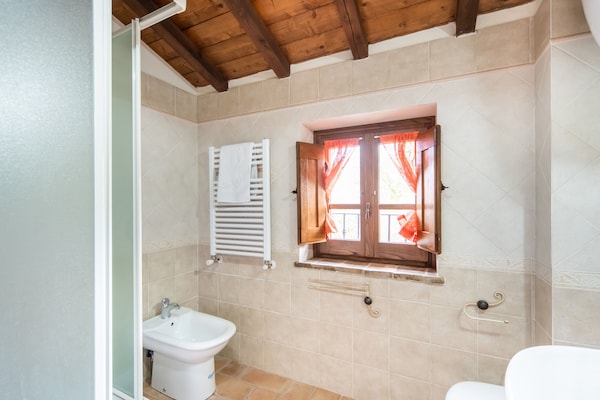 Foto van Huisdiervriendelijke boerderij - Vakantiehuis in Città di Castello - BathRoom