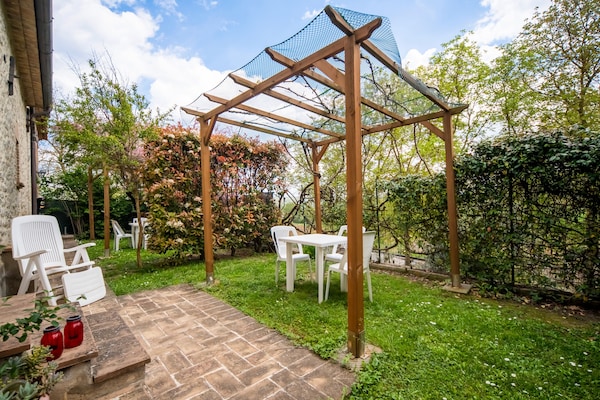Foto van Boerderij in Città di Castello met zwembad - Vakantiehuis in Città di Castello - TerraceBalcony