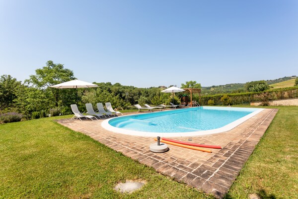 Foto van Vakantiehuis in Umbrië met zwembad - Vakantiehuis in Città di Castello - PoolOfHouse