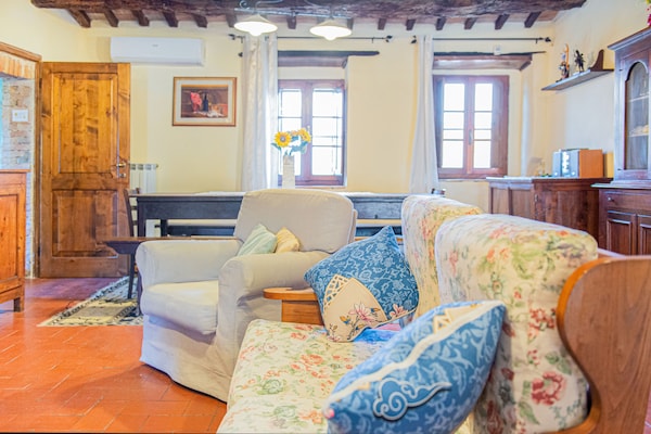Foto van Villa Belle Vue: een charme - Vakantiehuis in Montalcino - LivingRoom