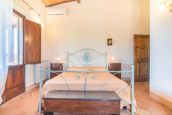 Foto van Villa Belle Vue: een charme - Vakantiehuis in Montalcino - BedRoom