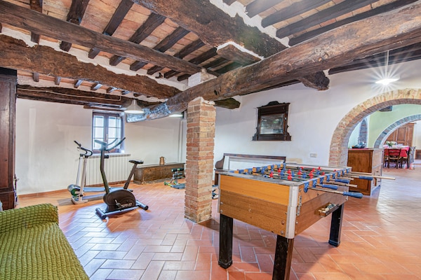 Foto van Villa Belle Vue: een charme - Vakantiehuis in Montalcino - RecreationRoom