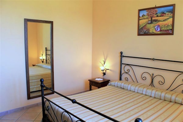 Foto van Landboerderij, Casperia - Vakantiehuis in Casperia - BedRoom