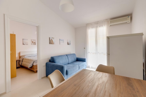 Foto van Appartement met terras met zeezicht en airconditioning. - LivingRoom