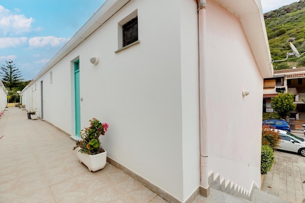 Foto van Appartement met terras met zeezicht en airconditioning. - ExteriorSummer