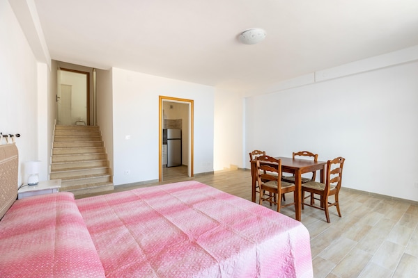 Foto van Appartement met vista mare en terrazza - Vakantiehuis in Castelsardo - DiningRoom