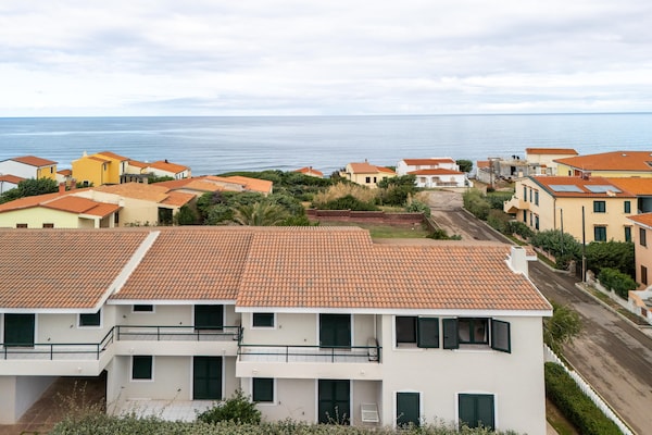 Foto van Aangenaam appartement op 150 m van de zee - Vakantiehuis in Valledoria - ExteriorSummer