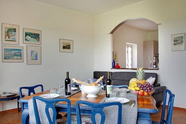 Foto van Appartement in Casale met wijngaard uitzicht - Vakantiehuis in Moncucco Torinese - DiningRoom