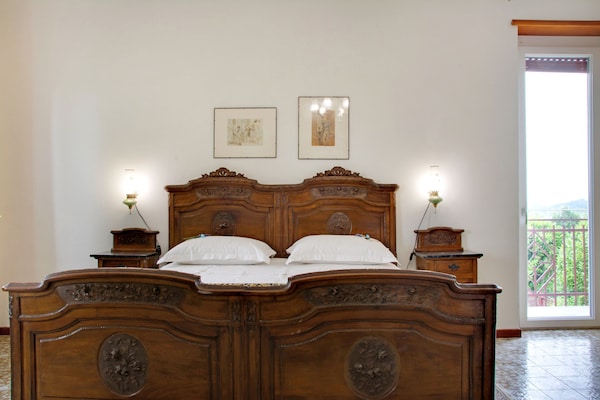 Foto van Appartement in Casale met wijngaard uitzicht - Vakantiehuis in Moncucco Torinese - BedRoom