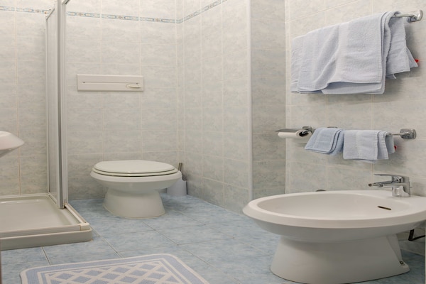 Foto van Hotel 3 Comfortabel verblijf in Ventimiglia - Vakantiehuis in Ventimiglia - Untagged