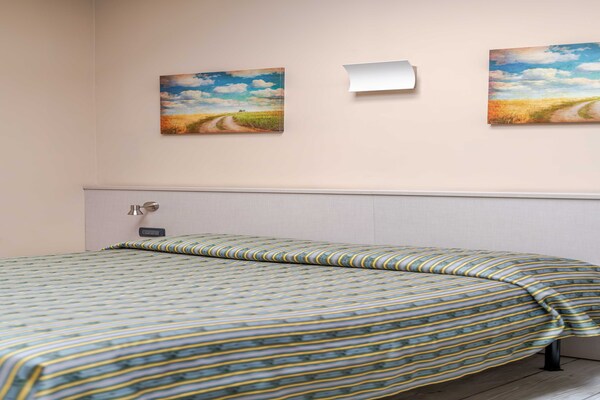 Foto van Hotel 3 Comfort en sereniteit Hart van Ventimiglia - Untagged