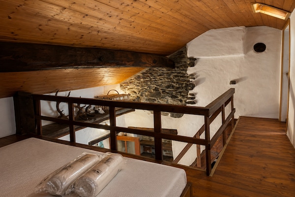 Foto van Berghut voor 4 personen nabij het Lago Maggiore - Vakantiehuis in Due Cossani - BedRoom