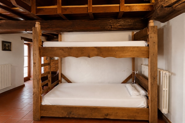 Foto van Berghut voor 4 personen nabij het Lago Maggiore - Vakantiehuis in Due Cossani - BedRoom