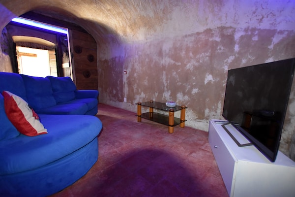 Foto van Landhuis bij het Iseomeer - Vakantiehuis in Provaglio d'Iseo - LivingRoom