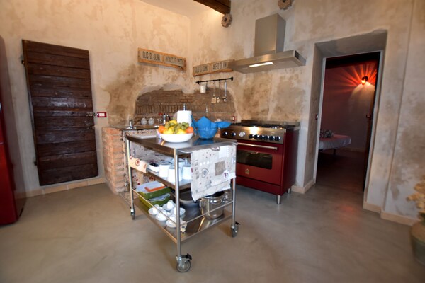 Foto van Landhuis bij het Iseomeer - Vakantiehuis in Provaglio d'Iseo - Kitchen