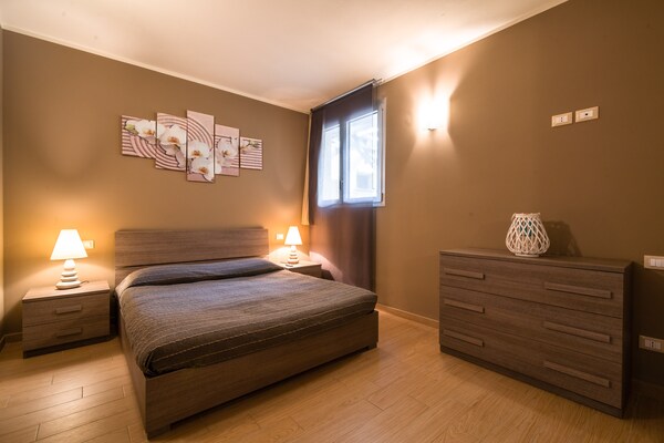 Foto van Retreat aan het meer met tuin - Vakantiehuis in Marone - BedRoom