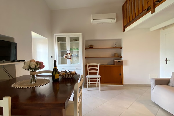 Foto van Vakantiehuis bij Lago di Iseo met patio - Vakantiehuis in Marone - LivingRoom