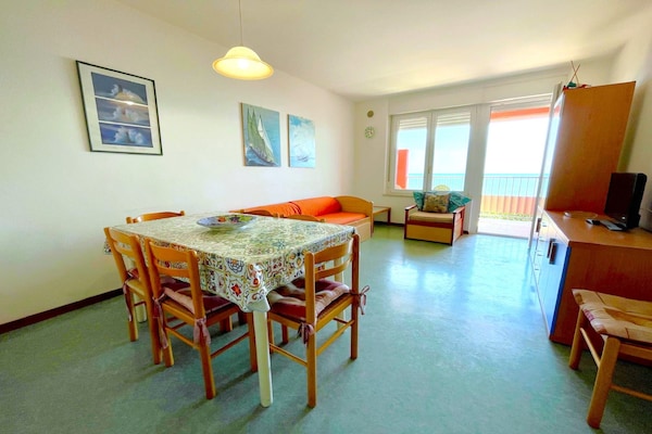 Foto van Prachtig strandappartement in Caorle - Vakantiehuis in Porto Santa Margherita - Caorle - LivingRoom