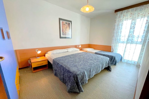 Foto van Prachtig strandappartement in Caorle - Vakantiehuis in Porto Santa Margherita - Caorle - BedRoom