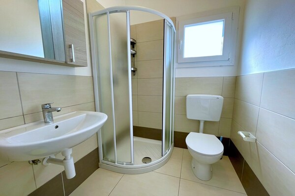 Foto van Appartement in Caorle bij Adriatische Zee - Vakantiehuis in Porto Santa Margherita - Caorle - BathRoom