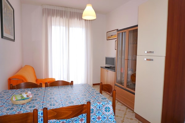 Foto van Appartement in Porto Santa Margherita bij Strand - Vakantiehuis in Porto Santa Margherita (VE) - DiningRoom