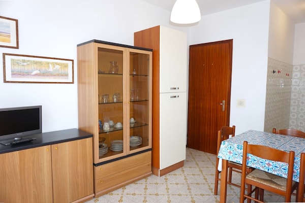 Foto van Appartement in Porto Santa Margherita bij Strand - Vakantiehuis in Porto Santa Margherita (VE) - LivingRoom