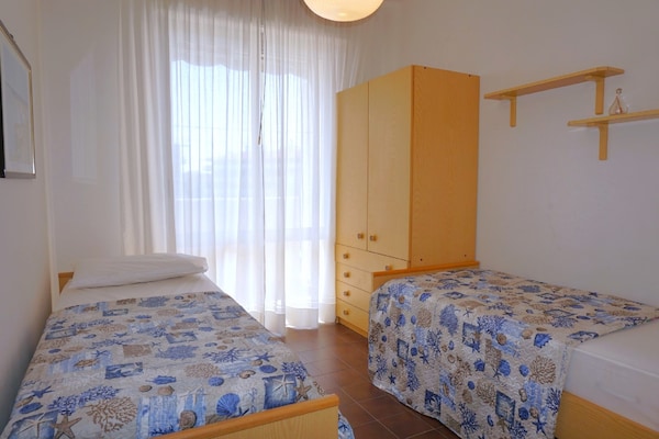 Foto van Appartement in Porto Santa Margherita bij strand - Vakantiehuis in Porto Santa Margherita (VE) - BedRoom