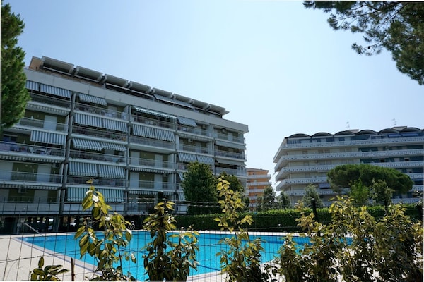 Foto van Appartement in Caorle bij Spiaggia Tartaruga - Vakantiehuis in Porto Santa Margherita (VE) - ExteriorSummer