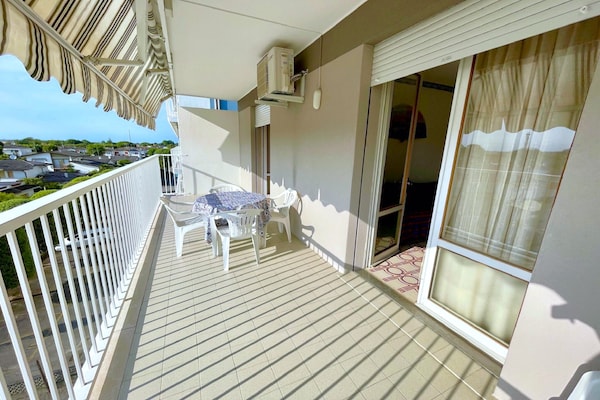 Foto van Appartement in Caorle bij Spiaggia Tartaruga - Vakantiehuis in Porto Santa Margherita (VE) - TerraceBalcony
