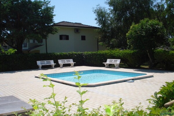 Foto van Villa in Caorle bij Spiaggia Tartaruga - Vakantiehuis in Porto Santa Margherita (VE) - PoolOfHouse